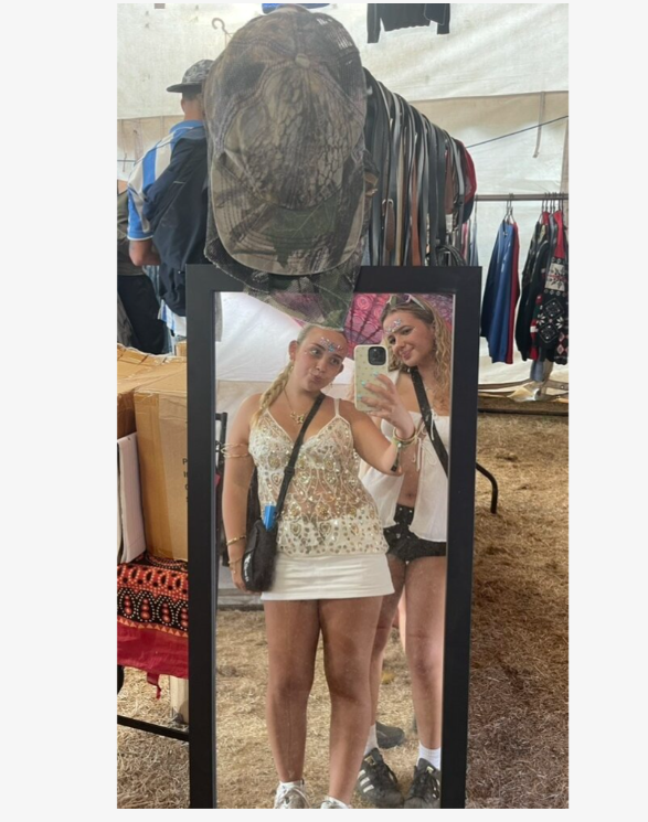 Diane udsmykket top
